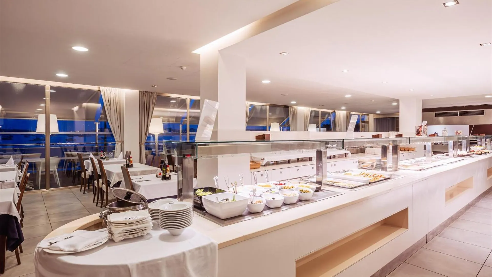 Hotel Simbad Ibiza 4*,