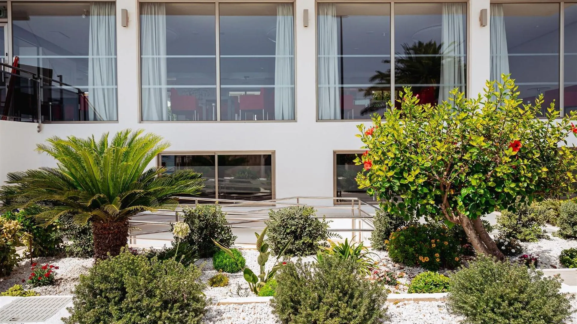 Hotel Simbad Ibiza 4*,  España