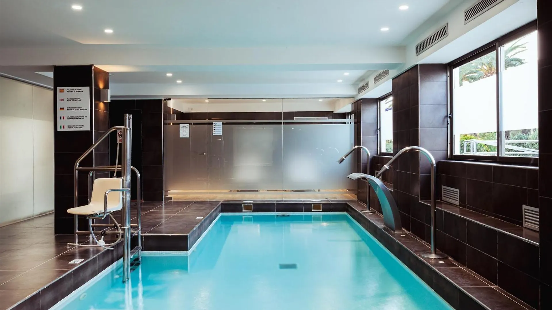 Hotel Simbad Ibiza 4*,