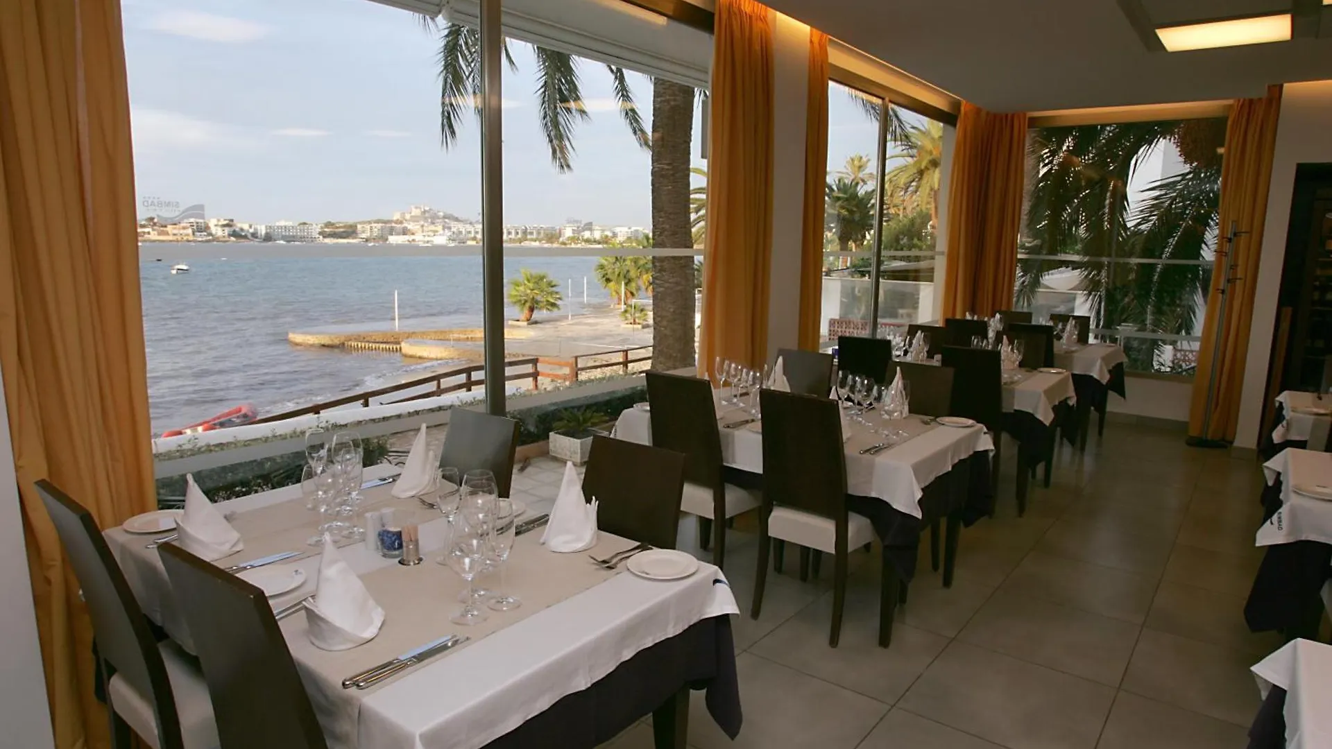 Hotel Simbad Ibiza 4*,
